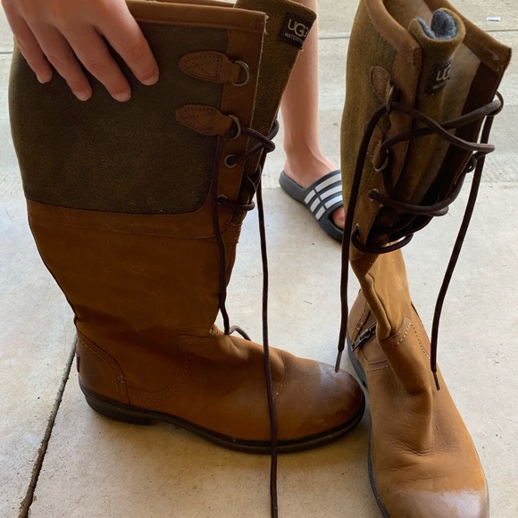 UGG Shoes - Ugg Elsa Chestnut Boots UGG Shoes - Ugg Elsa Chestnut Boots